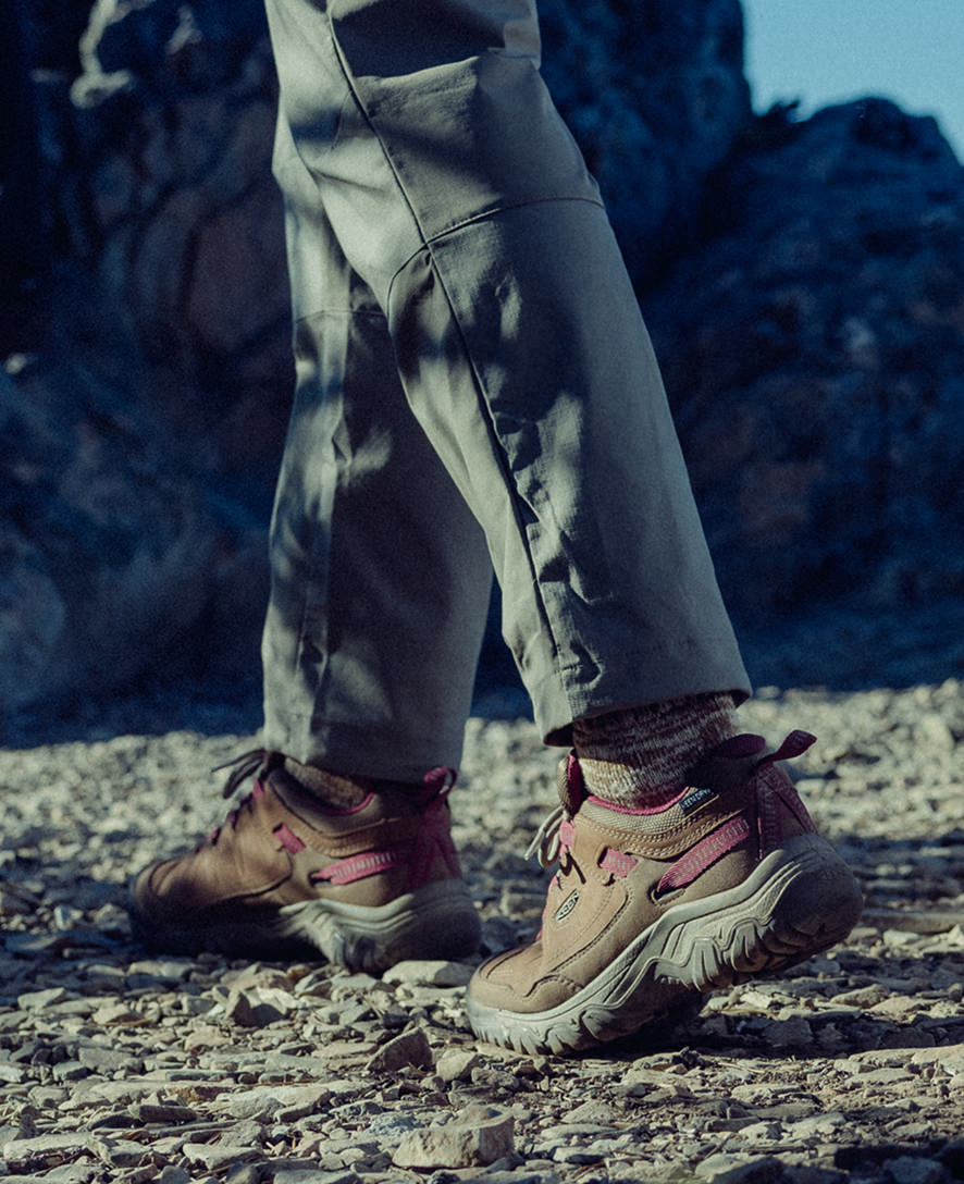 Women's Targhee IV Waterproof Hiking Shoe | Alloy/Granite Green - Image 9